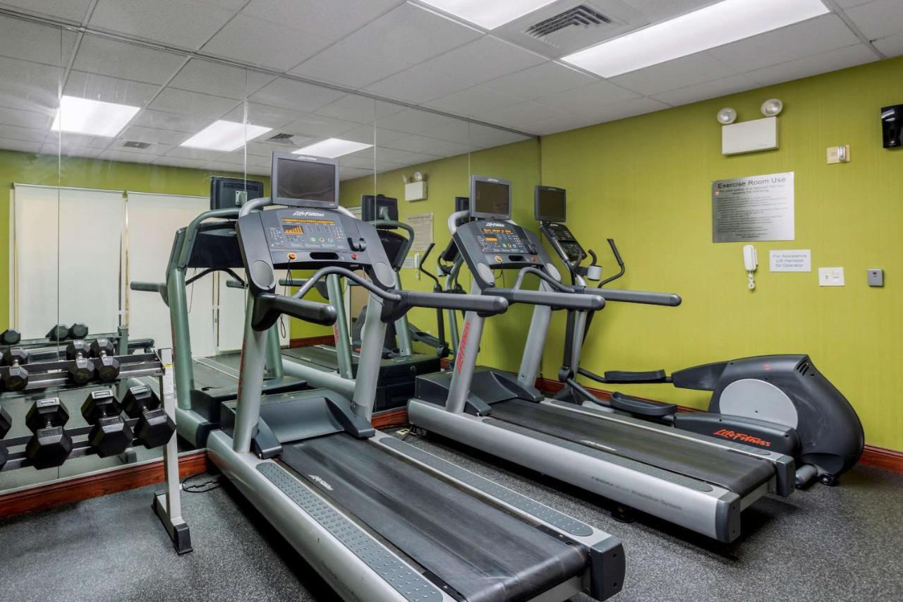 Comfort Inn & Suites Mt Laurel-Philadelphia Mount Laurel Zewnętrze zdjęcie